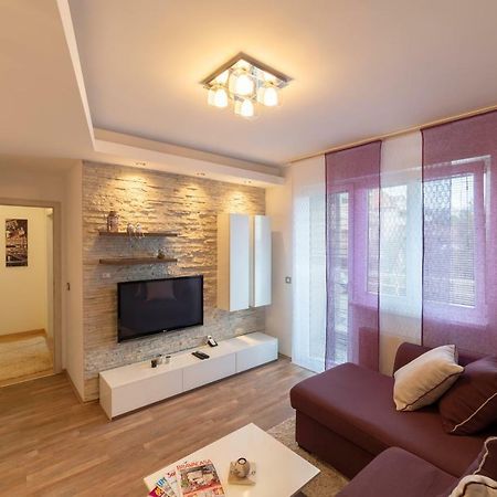Vf Kragujevac Apartments Ngoại thất bức ảnh