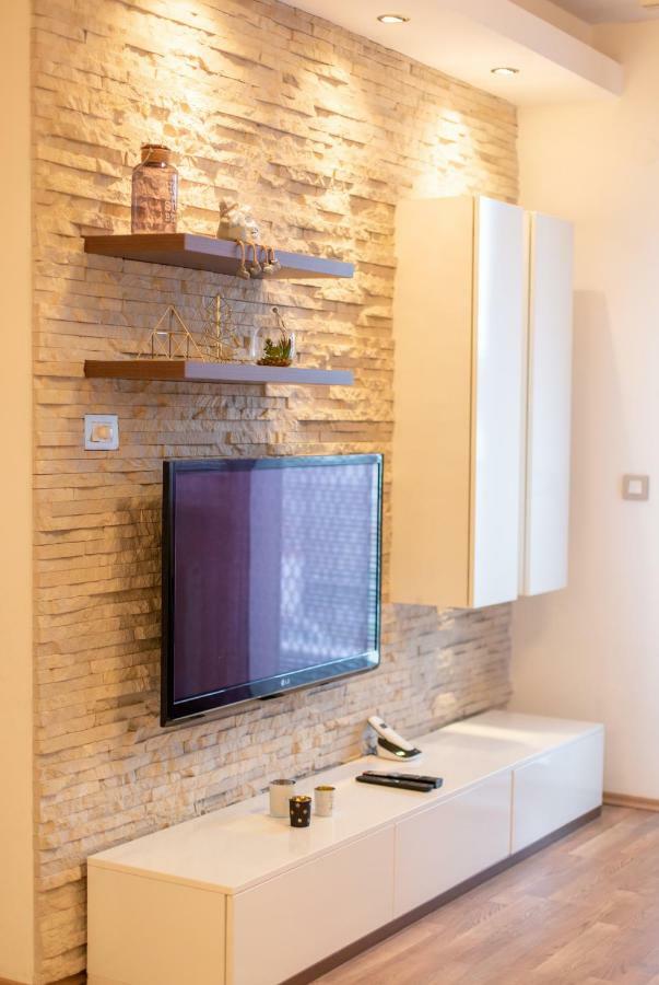 Vf Kragujevac Apartments Ngoại thất bức ảnh